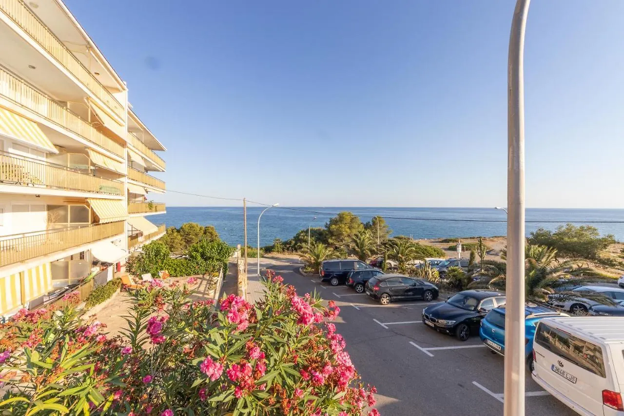 Appartamento Homes & Go Ulises Salou Spagna